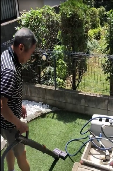 Artificial Grass Clean up Artificial Grass Clean up